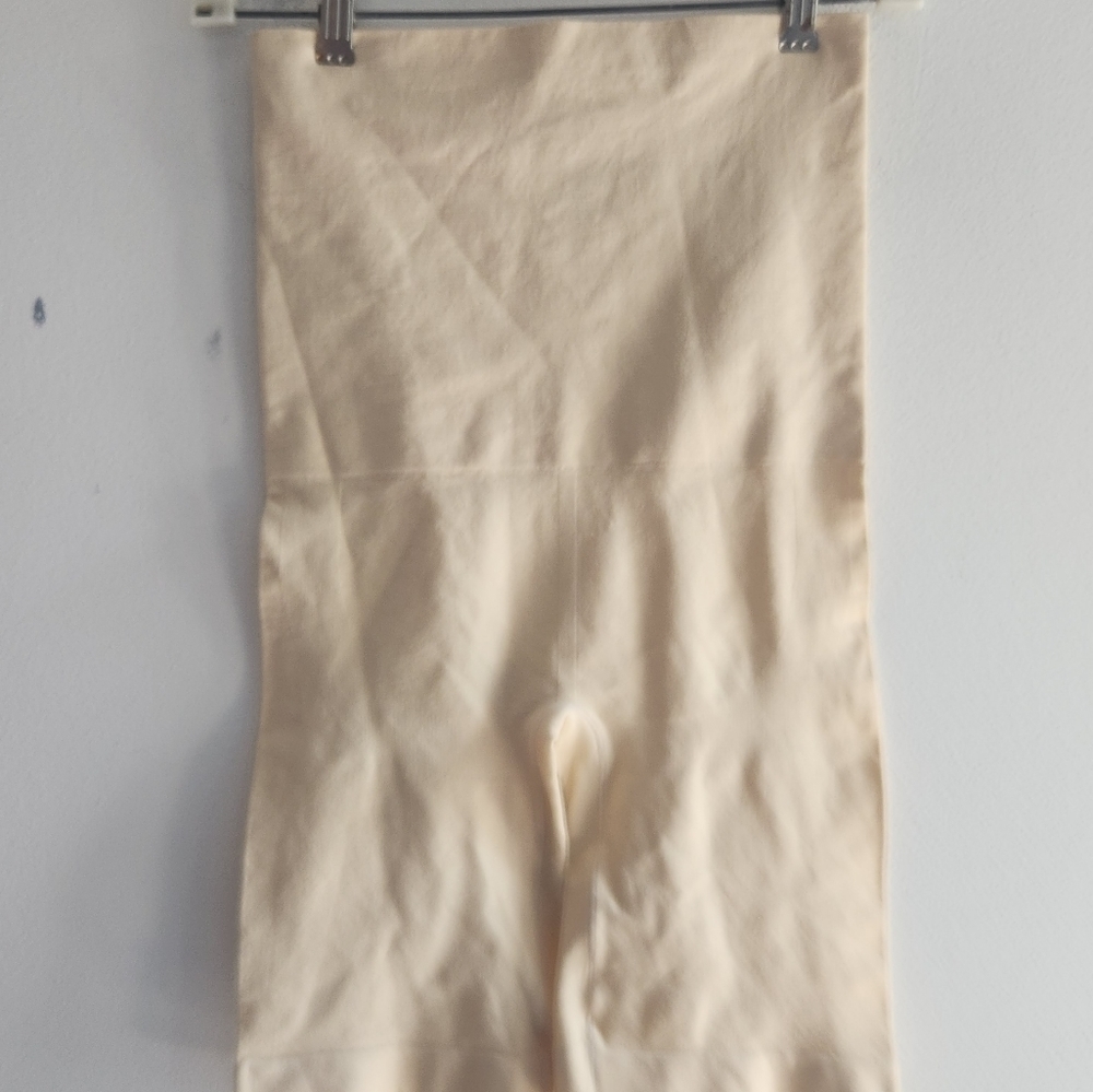 NWT Empetua by Shapermint Cream/Nude High Waist Shapewear Shorts size XL-XXL - Picture 7 of 7